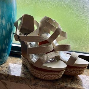 Gianni Bini Wedges